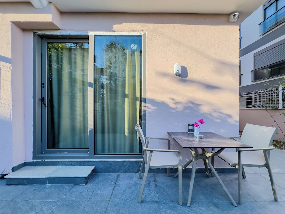 Basic Double Room, Patio, Garden Area