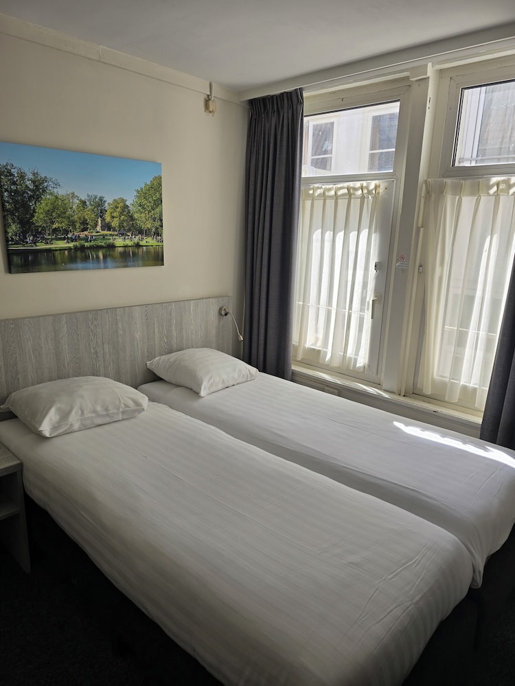 Double Room, Shared Bathroom