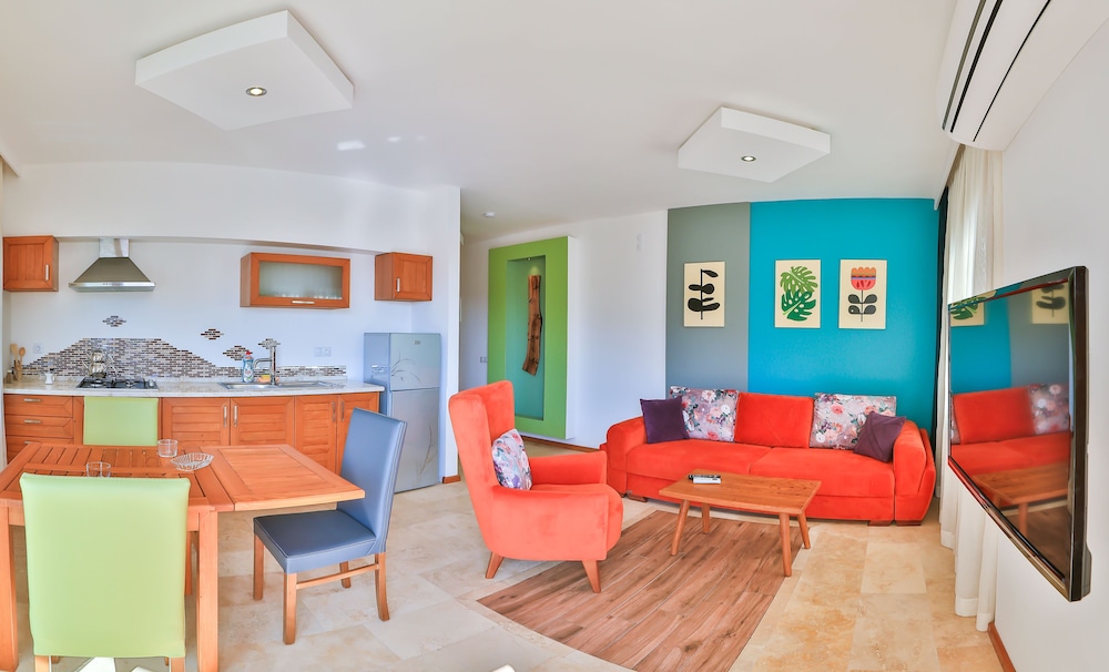 Comfort Apartment, 1 Bedroom, Balcony, Sea View photo 1
