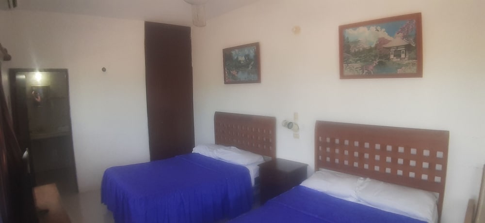 Junior Room, 2 Double Beds, Beach View photo 1