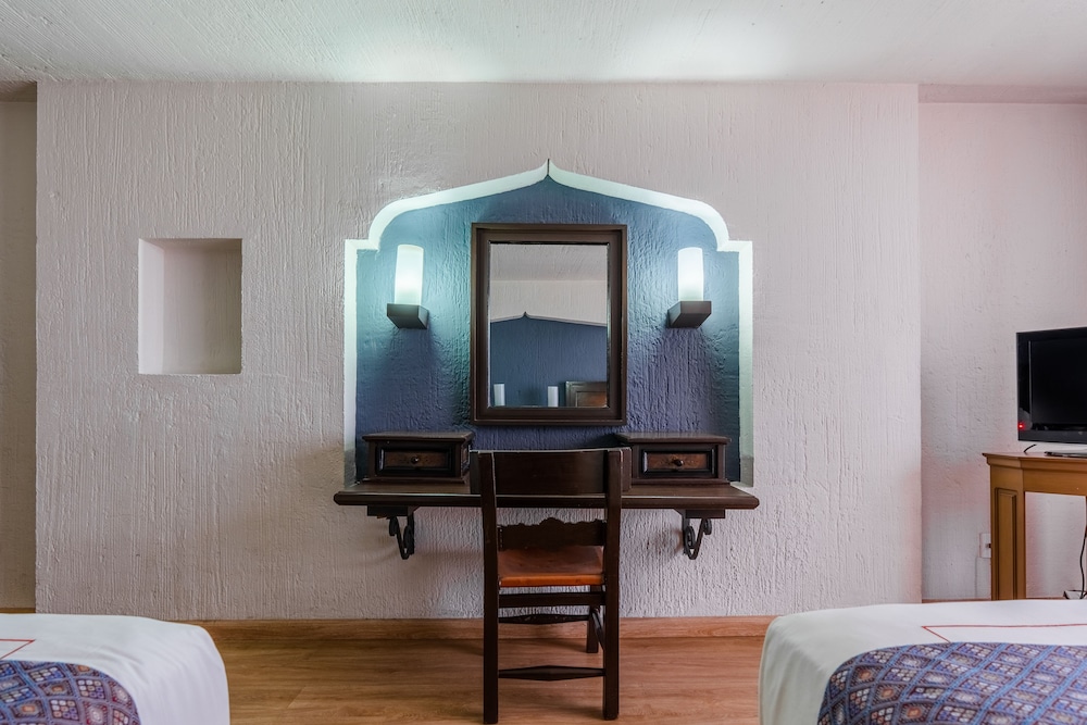 Superior Room - Photo 11