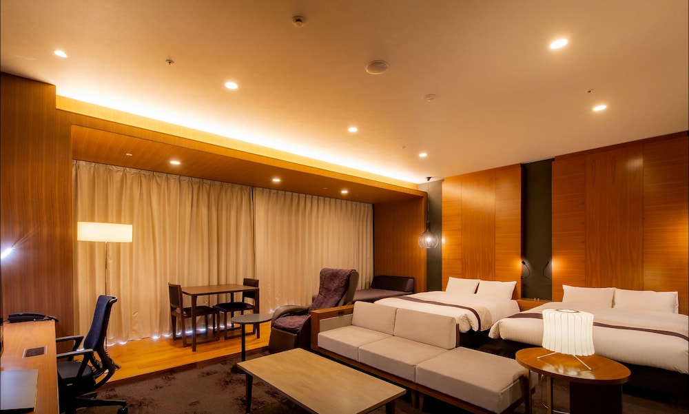 Junior Suite, Non Smoking (For 2 guests) - Photo 8