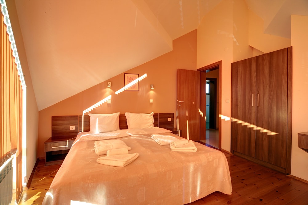 Villa, 3 Bedrooms, Balcony