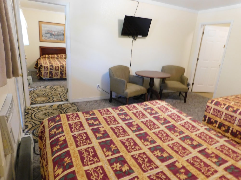 Economy Suite