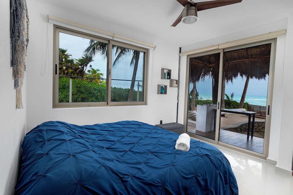 Luxury Apartment, 2 Bedrooms, Sea View photo 2