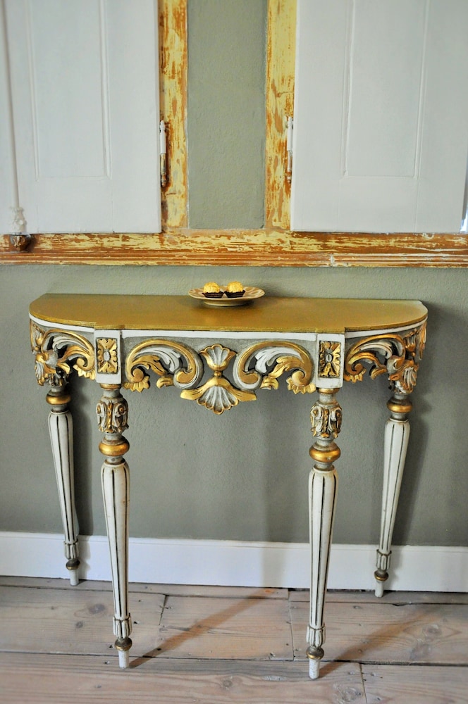 Prince Ensuite Bedroom photo 3