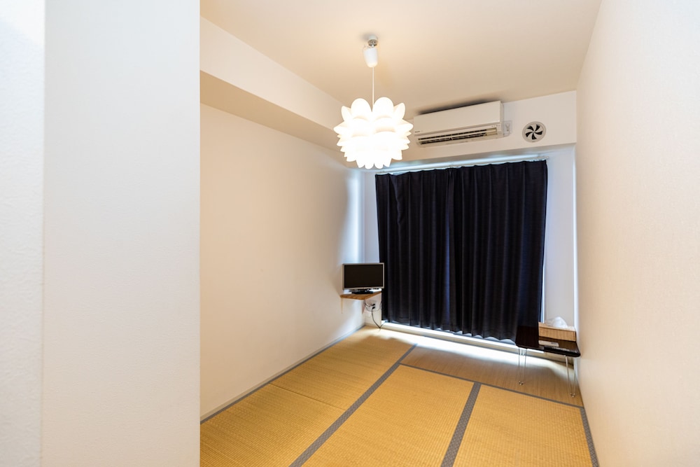 Japanese Room - Triple
