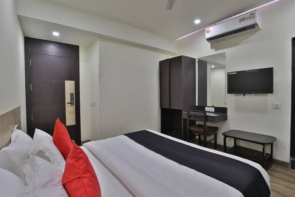 Deluxe Room - Photo 1