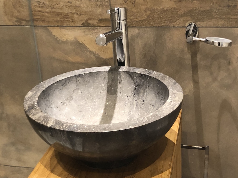 Double Room - Photo 3