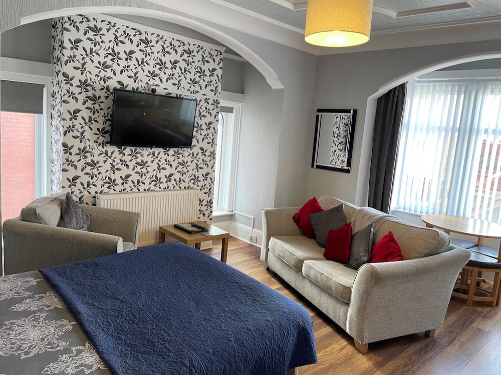 Apartment, 1 Bedroom, Ensuite, Sea View (Apartment 5 First Floor)