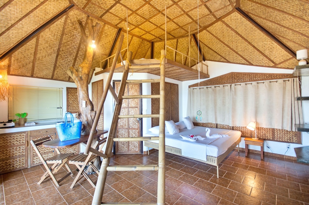 Tree Bungalow photo 3