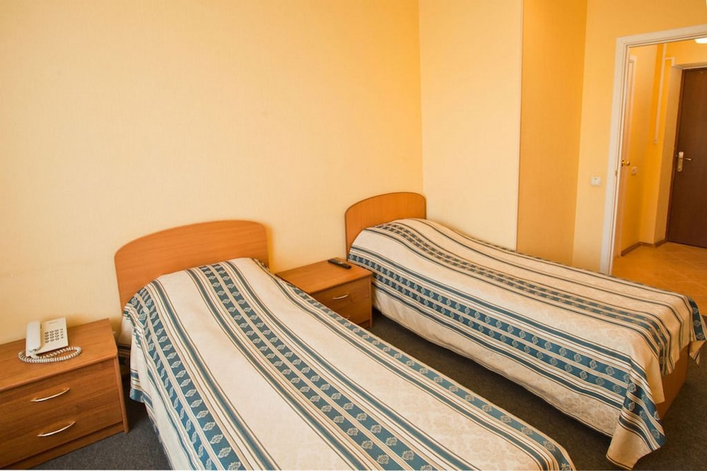 Standard Double Or Twin Room photo 3