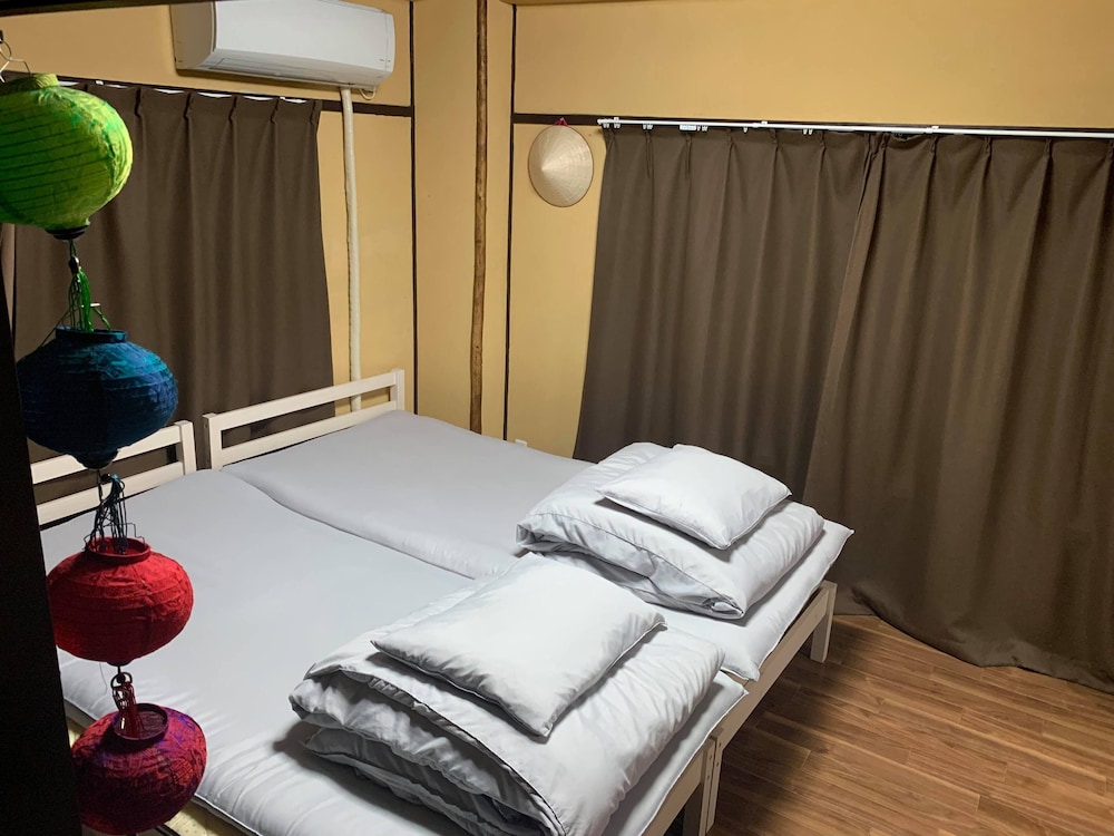 Basic Twin Room photo 2
