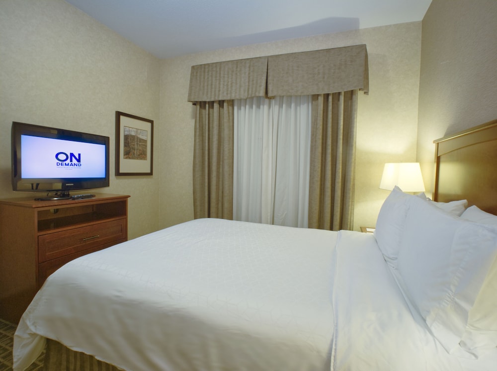 Suite, 2 Queen Beds - Photo 4