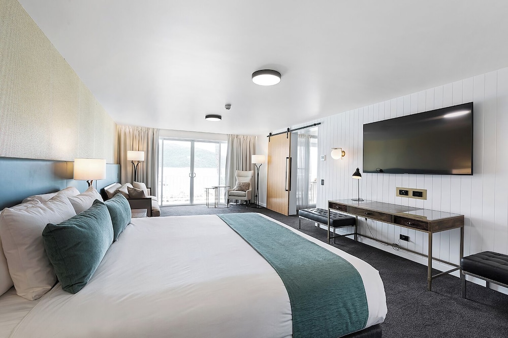 Vista King Suite - Photo 1