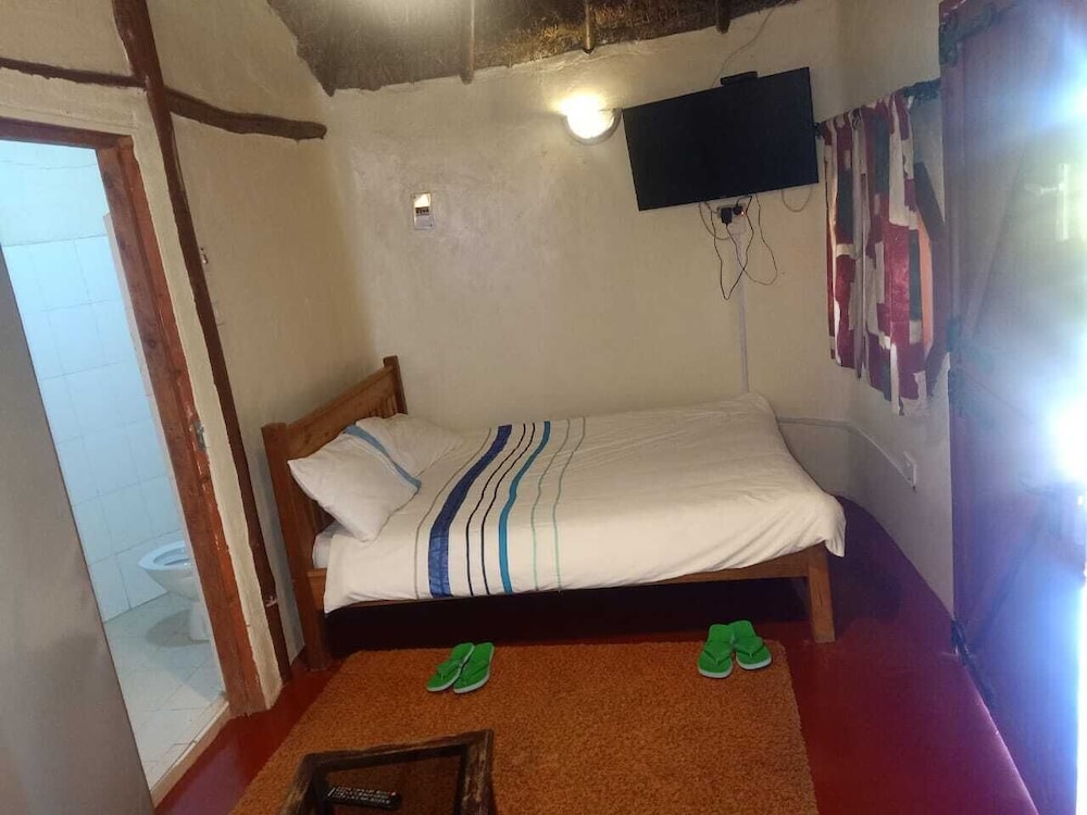 Basic Double Room photo 1
