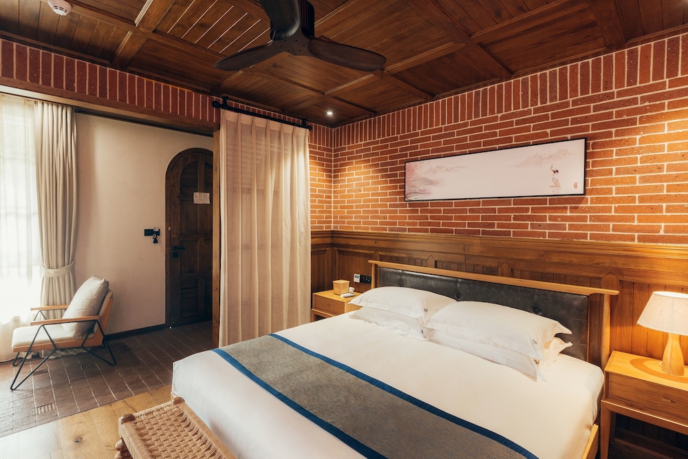 Design Double Room photo 1