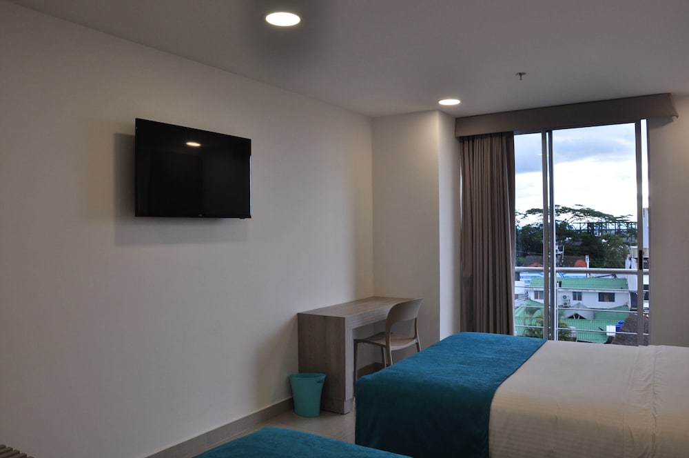 Executive Double Room, 2 Twin Beds photo 3