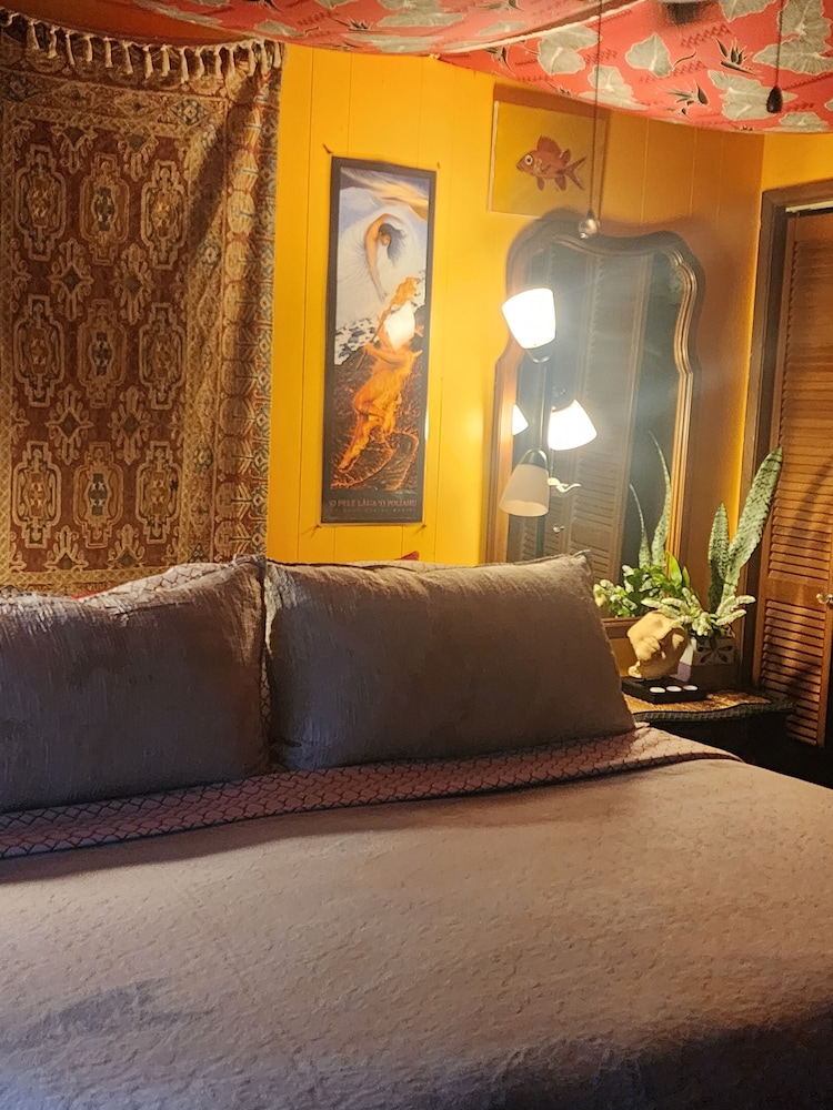 Lava Room photo 1