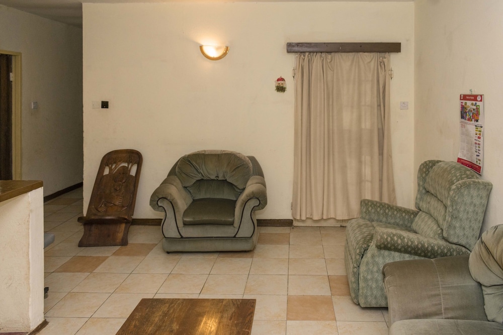 Family Room photo 2