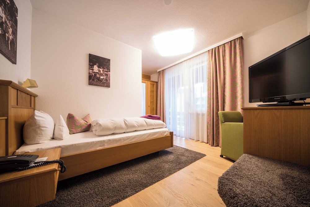 Comfort Single Room