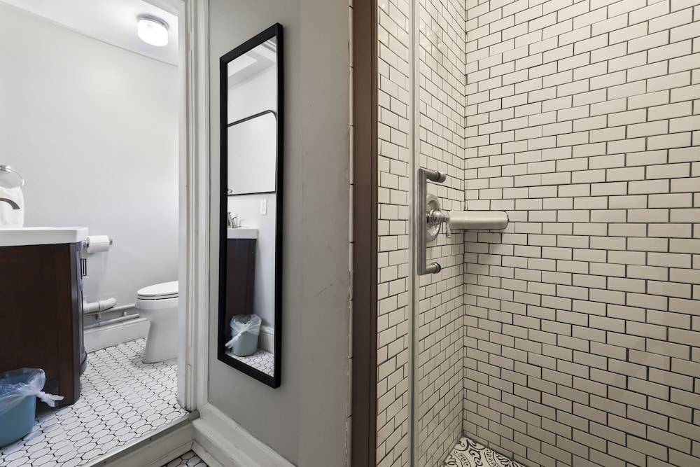 Standard Double Room, Ensuite (Savannah Room) photo 2