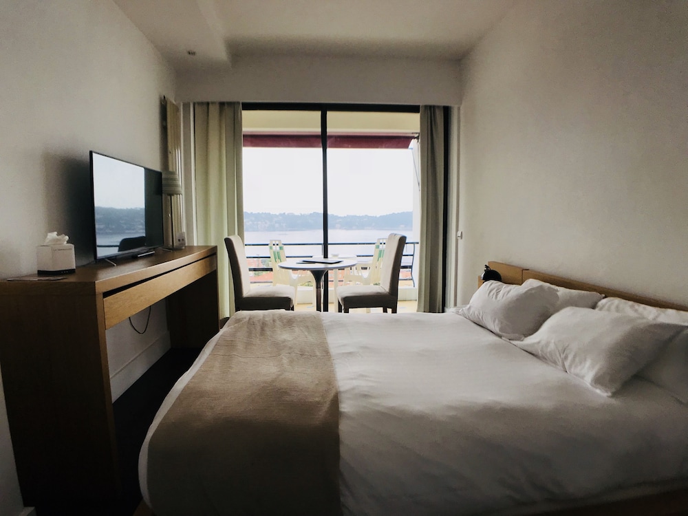 Single Room, Balcony, Sea View photo 1