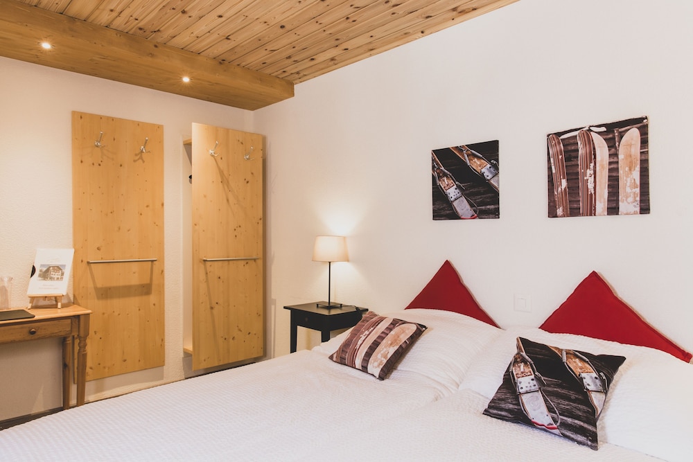 Basic Double Room photo 1
