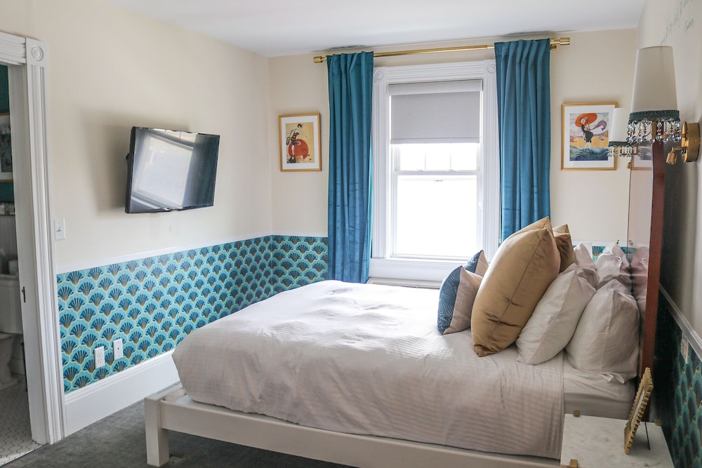 Rockport Suite
