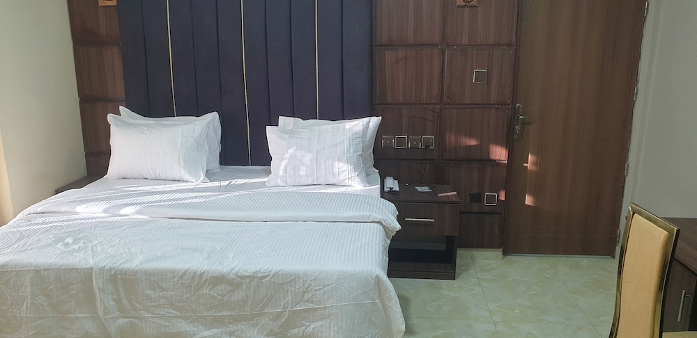 Family Twin Room, 2 Bedrooms