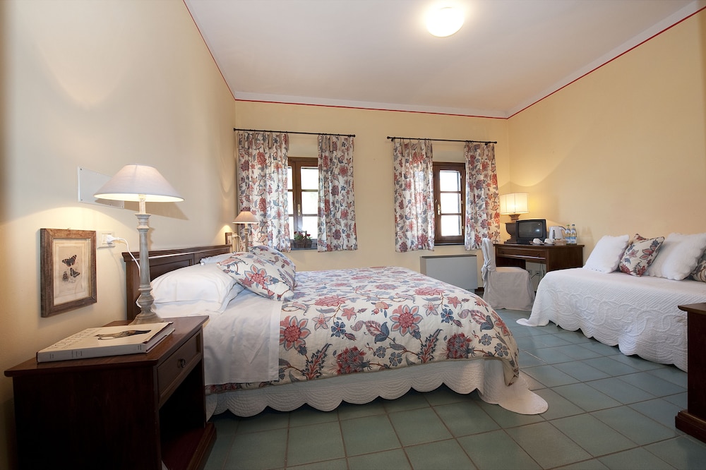Triple Room - Photo 5