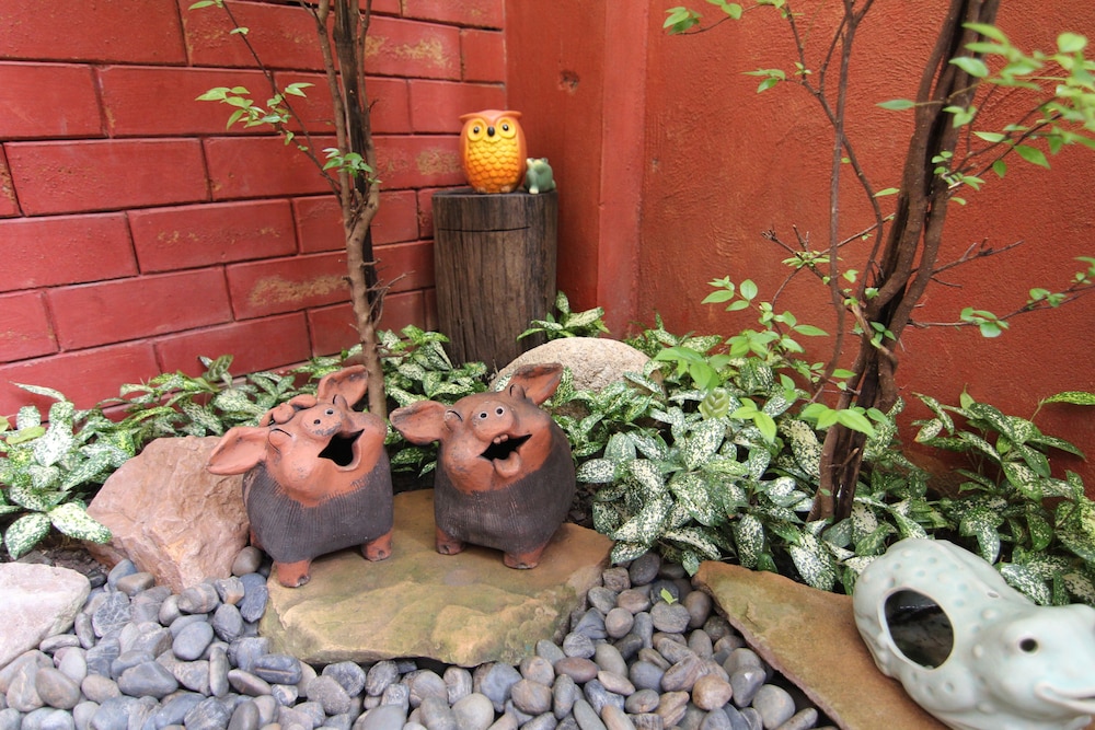Deluxe Twin Room with Garden photo 3