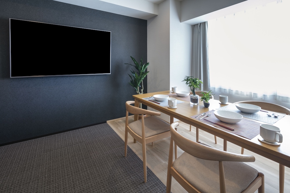 Executive Penthouse, 2 Bedrooms, Hot Tub, City View