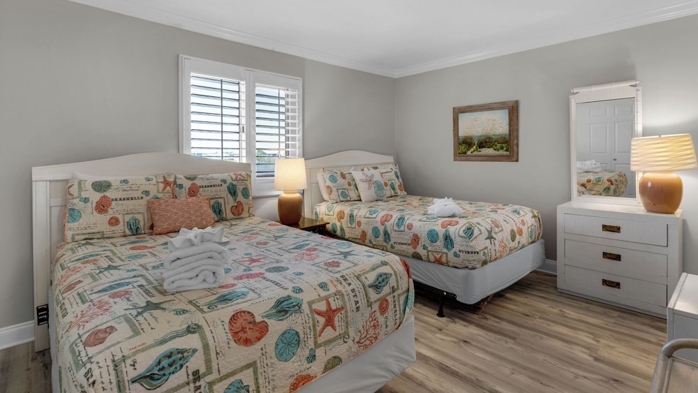Condo, Multiple Beds, Patio, Ocean View (Sand Cliffs 405)
