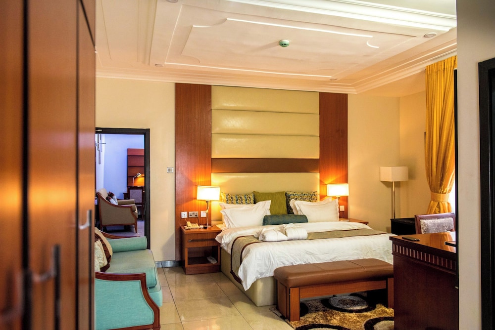 Exclusive Suite photo 1