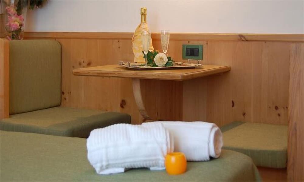 Double Or Twin Room photo 2