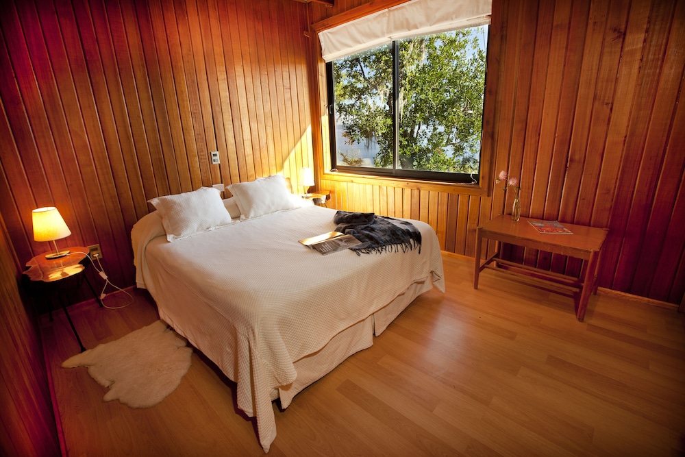Lake Chalet for 4 people photo 3