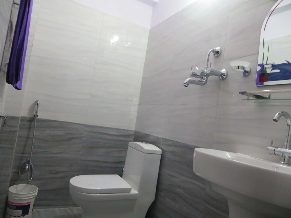 Shared Dormitory, Shared Bathroom, City View photo 3