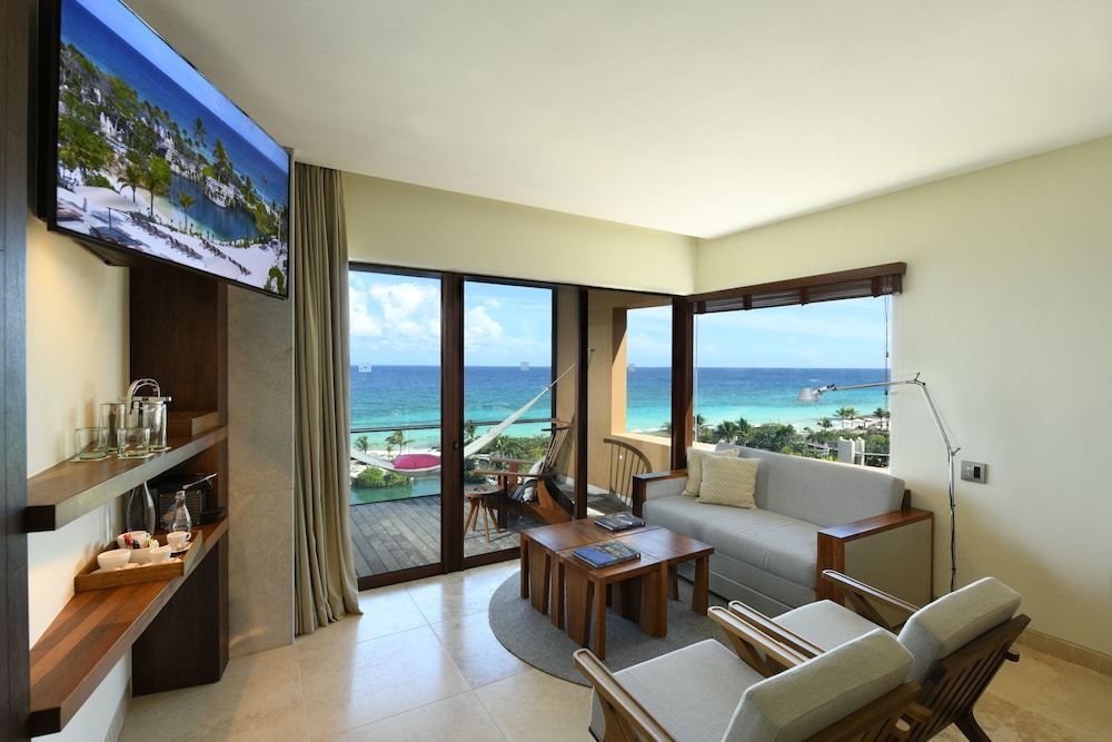 Junior Suite Adults