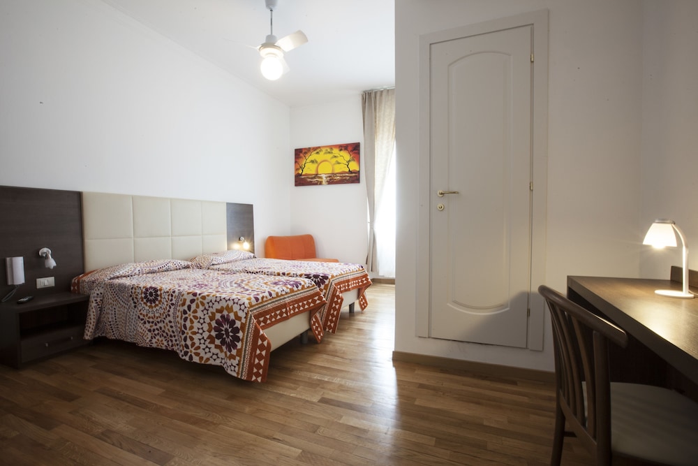 Twin Room, 1 Bedroom