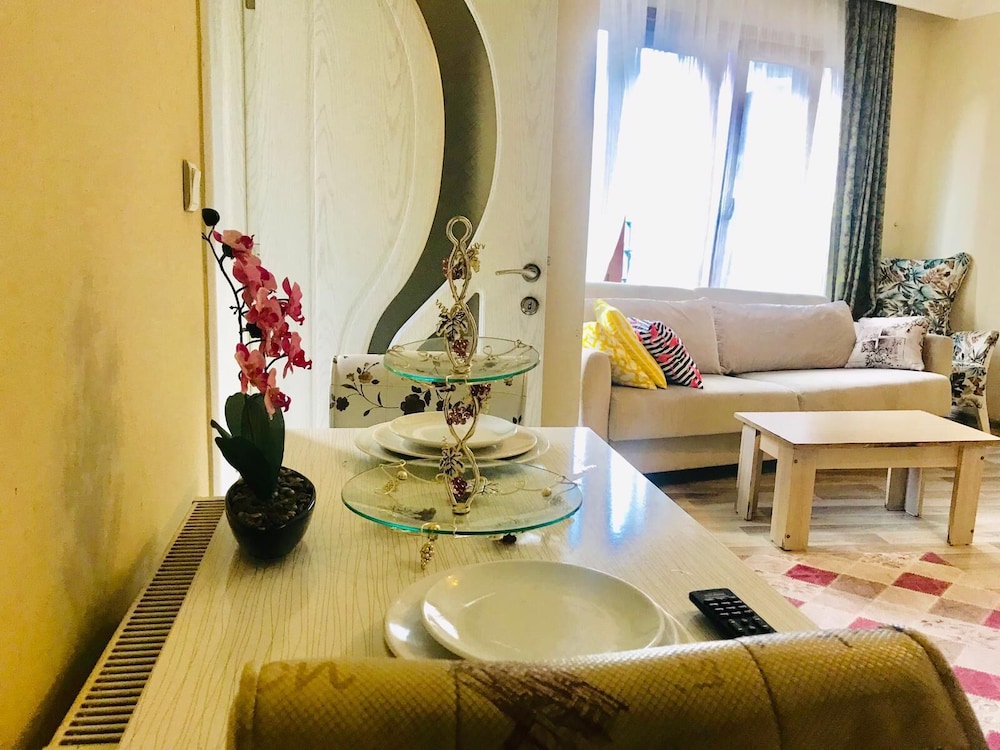 Family Apartment photo 3