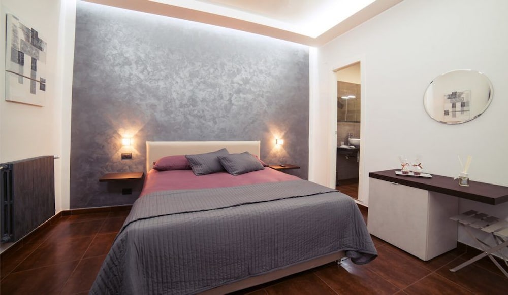 Deluxe Double Room, Balcony photo 2