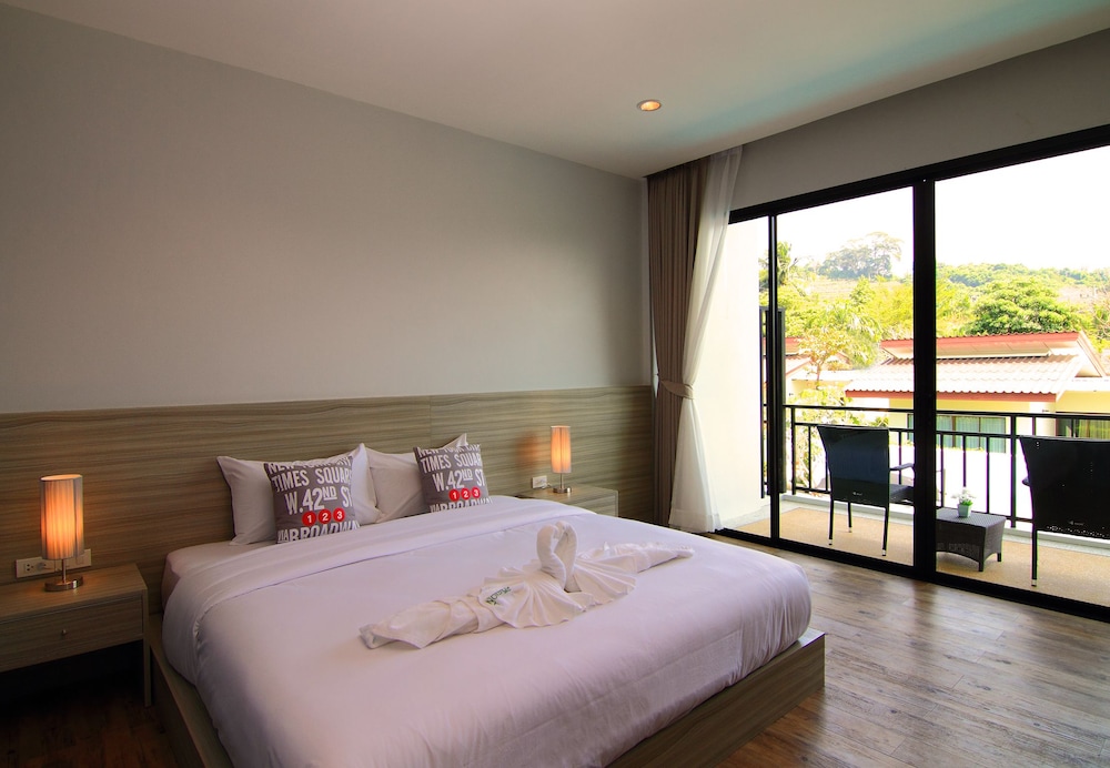 Superior Pool View with King Bed
