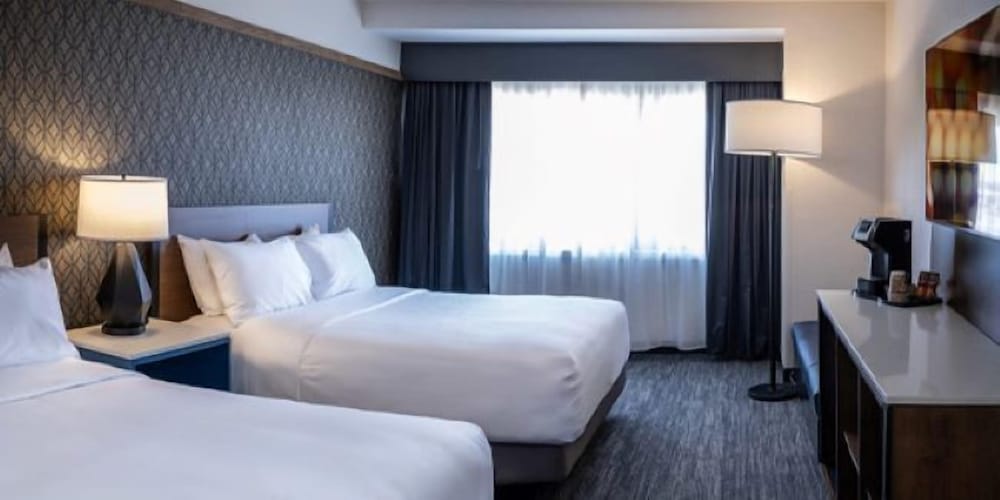 Standard Room, 2 Queen Beds, Non Smoking photo 1