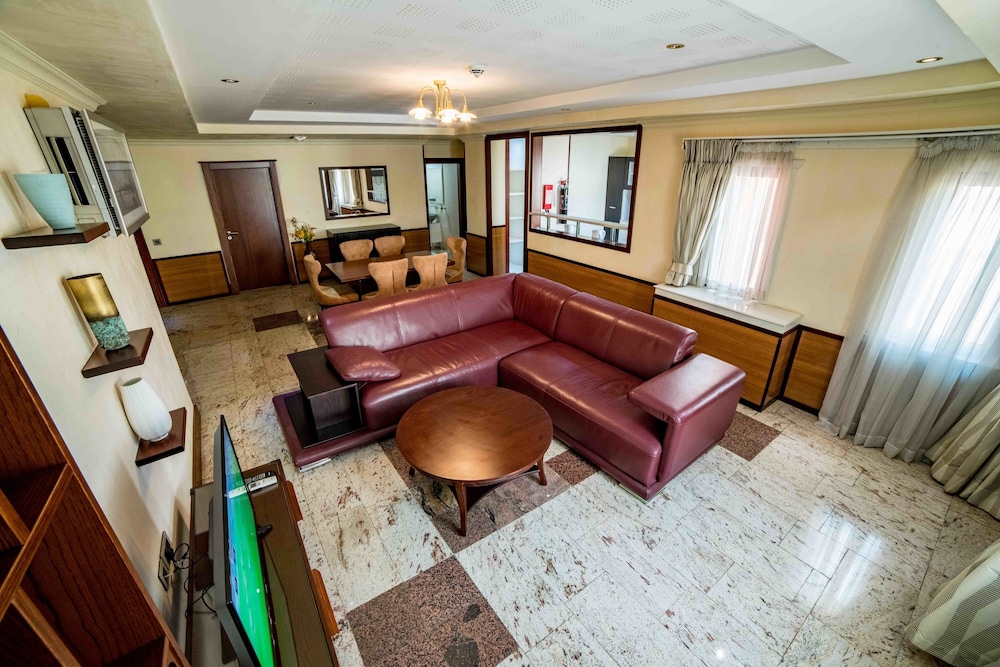 Suite, 2 Bedrooms photo 3