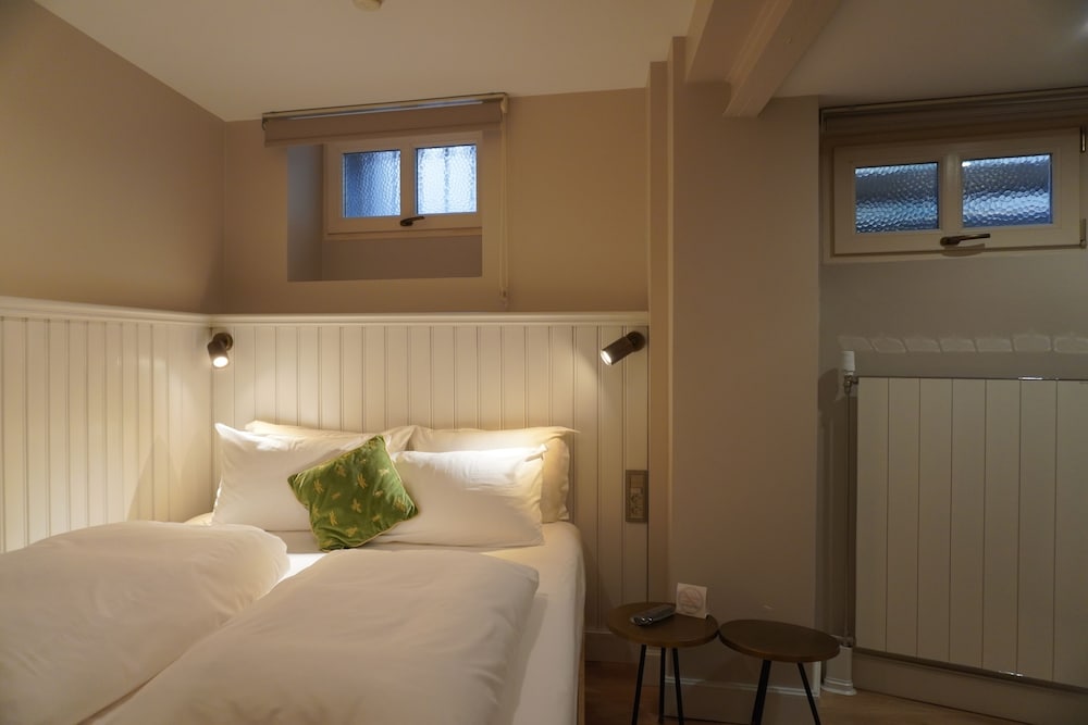 Apartment, 1 Bedroom, Ground Floor (Additional Building) Balcony Apartment ) photo 1