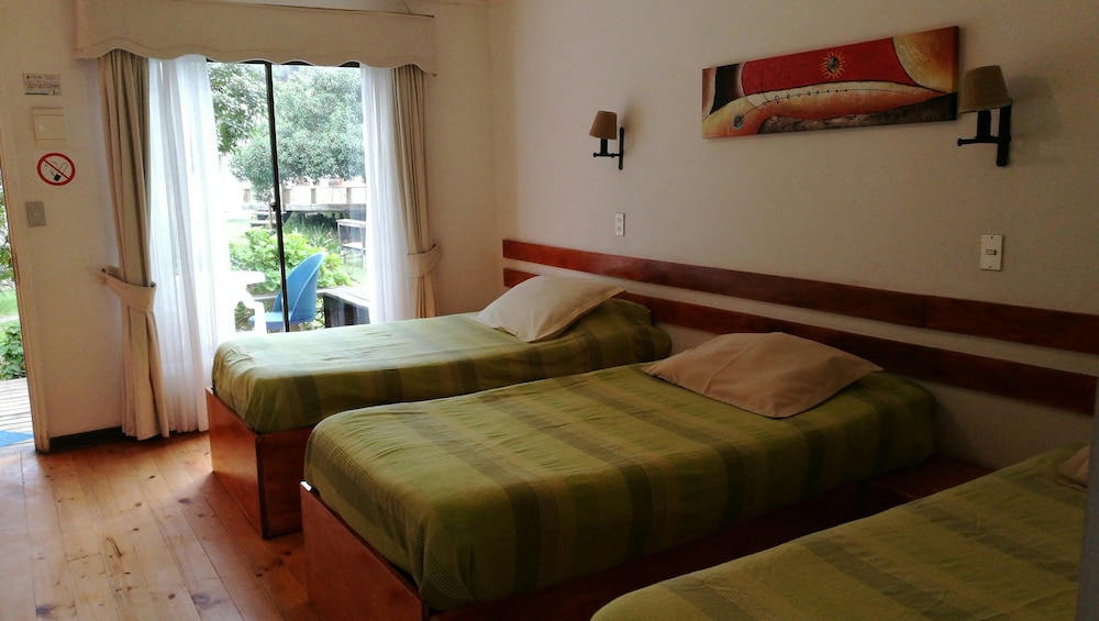 Triple Room, Multiple Beds photo 2