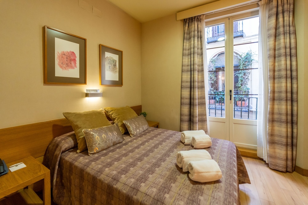 City Double Room