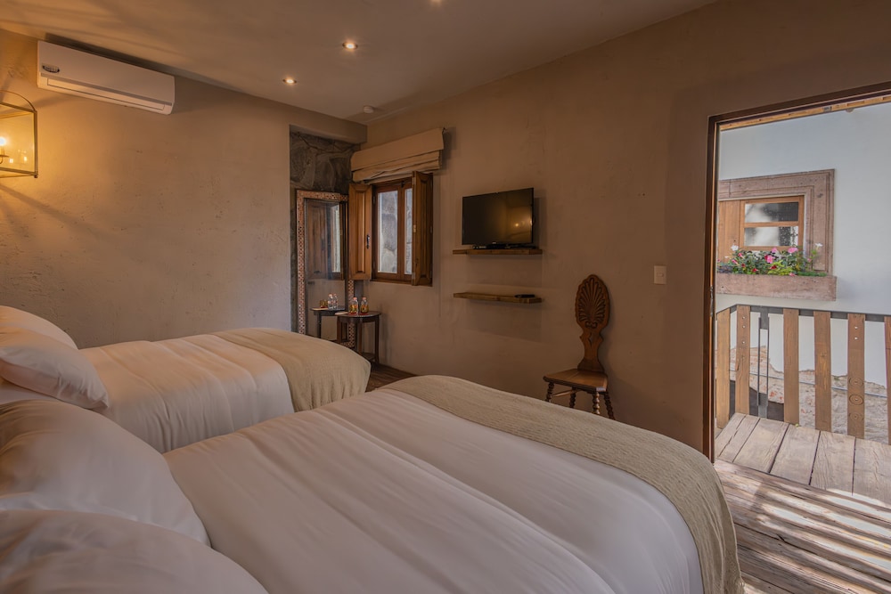 City Double Room photo 3