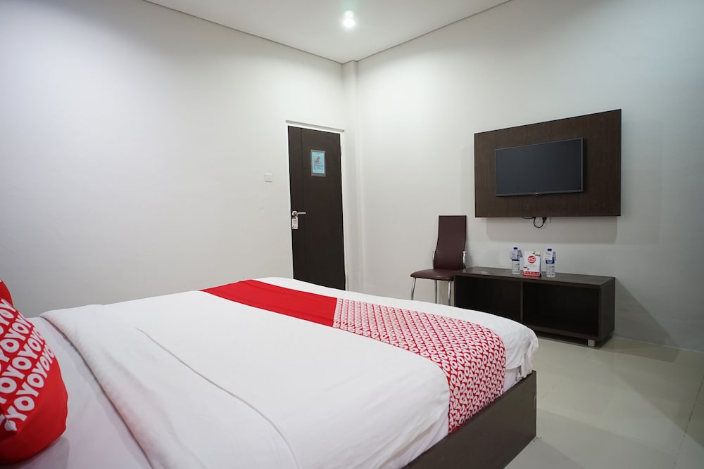 Standard Double Room - Photo 9